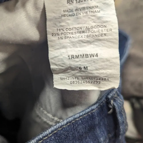 Lee Mid Rise Bermuda Jean Shorts - 6 - Picture 2 of 4